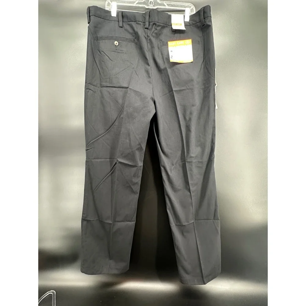 St. John's Bay Men's Black Dress Pants 40x32 Classic Fit Pleated Easy Care‎ NWT